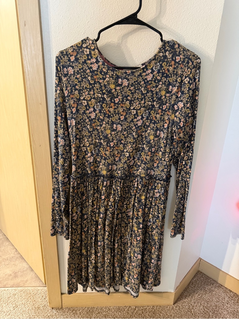 Rewind Black Floral Long-Sleeve Dress